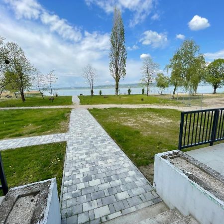 Siesta Apartman Балатонберийнь Екстер'єр фото