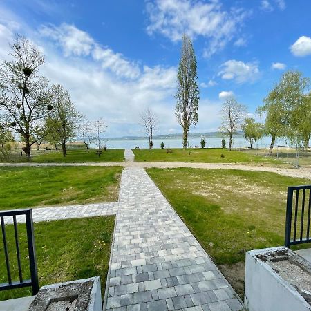 Siesta Apartman Балатонберийнь Екстер'єр фото