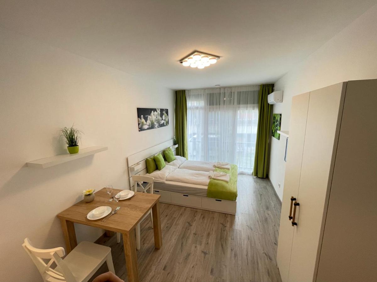 Siesta Apartman Балатонберийнь Екстер'єр фото